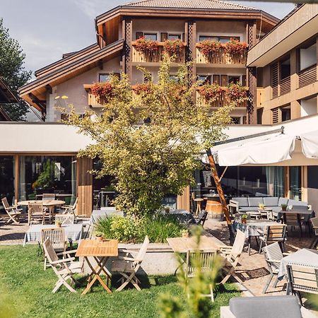 Hotel Restaurant Langgenhof Brunico Ngoại thất bức ảnh