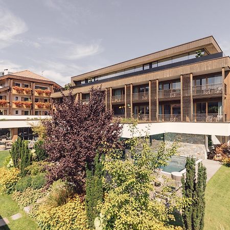 Hotel Restaurant Langgenhof Brunico Ngoại thất bức ảnh